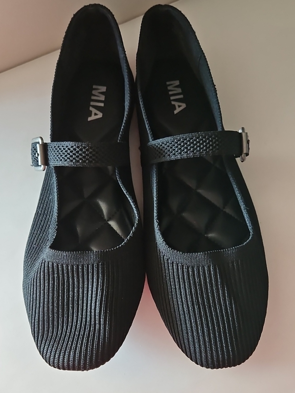 MIA BRITA MARY JANE BLACK KNIT FLATS SZ 9